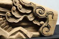 龍へと昇華する鯉の滝昇りを描いた立体彫刻が素晴らしい梁飾り DC8223ab 在庫(a:1 b:1)枚