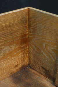 穏やかな杢目で落ち着いた雰囲気ある炭入れ DC8236