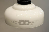 上品な透かし模様が浮かぶ電笠 DC8271