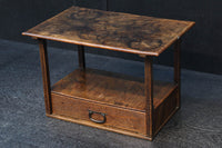 時代を経た味わい深い風合いの置台 DC8251