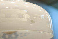 上品な透かし模様が浮かぶ電笠 DC8271