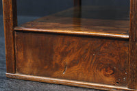 時代を経た味わい深い風合いの置台 DC8251