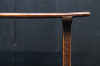 時代を経た味わい深い風合いの置台 DC8251