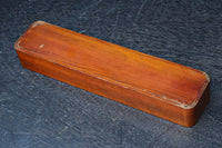 レトロ感のある色彩が温かみのある長方形の小箱 DC8256