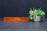 レトロ感のある色彩が温かみのある長方形の小箱 DC8256