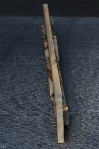 立体感のある彫刻が見栄えのする彫刻飾り DC8257abc 在庫(a:1 b:1 c:1)個