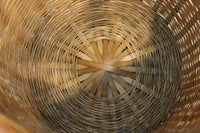 綺麗な艶色をした円柱型の編みカゴ DC8265