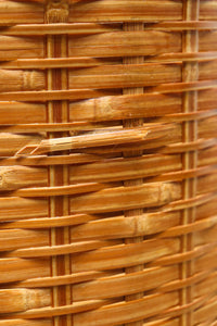 綺麗な艶色をした円柱型の編みカゴ DC8265