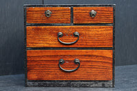 前面ツートンカラーでレトロ感溢れる針箱 DC8304