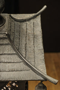 個性的な面持ちある吊るし灯籠 DC8305