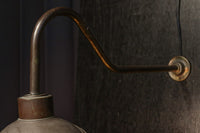 特大サイズ!! 真鍮の鈍い輝きが味わいを深める特大ブラケット DC8306