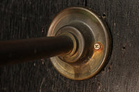 特大サイズ!! 真鍮の鈍い輝きが味わいを深める特大ブラケット DC8306