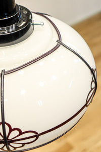 菊菱装飾を施した気品ある電笠 DC8315 在庫2個