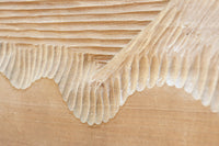 削り模様に昇り龍の絵柄が浮かぶ上品な木彫りの一枚絵 DC8332