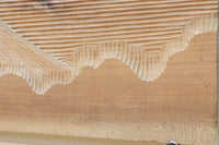 削り模様に昇り龍の絵柄が浮かぶ上品な木彫りの一枚絵 DC8332