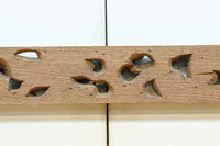 2体の龍の威厳ある姿を描く彫刻梁飾り DC8334