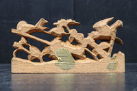 菊の花と小鳥が細やかに彫り描かれた彫刻飾り DC8349ab 在庫(a:1 b:1)枚