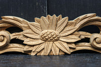 可愛らしい菊の花の小さな彫刻飾り DC8359 在庫2個