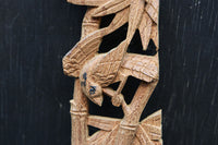 竹と小鳥を可憐に描く縦使いの彫刻飾り DC8360ab 在庫(a:1 b:1)枚