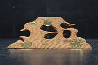 水辺の波模様を描いた小型彫刻飾り DC8371 在庫7枚