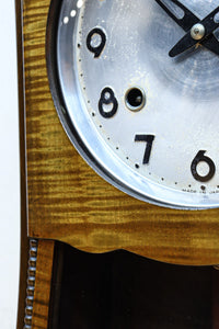 木目調の色合いが映える壁掛け時計【不動】 DC8383