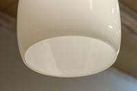 懐かし味を感じさせる樽型の電笠 DC8398