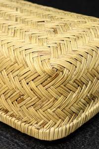 優しい風合いの網代編み中型蓋付き行李(こうり) DC8419