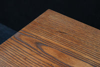 艶やかな風合いに美しい杢目が浮かぶ上品な置台 DC8426