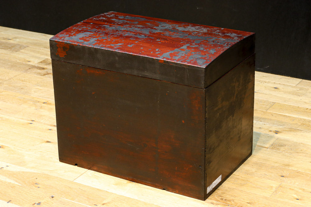 柿澤老舗 デニムから広がる、新たな“可能性”とは？デニムが紡ぐアート展『SETO 衣装つゞら 趣味の御誹品 小物入れ