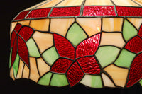 赤い花模様が引き立つ色鮮やかなステンドグラスのシャンデリア DC8438