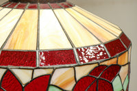 赤い花模様が引き立つ色鮮やかなステンドグラスのシャンデリア DC8438