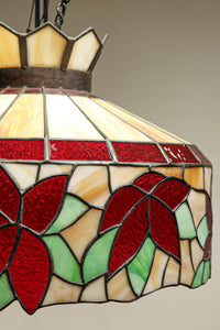 赤い花模様が引き立つ色鮮やかなステンドグラスのシャンデリア DC8438