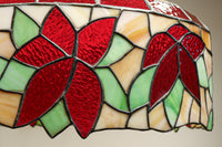 赤い花模様が引き立つ色鮮やかなステンドグラスのシャンデリア DC8438