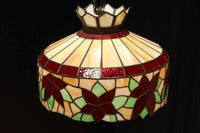 赤い花模様が引き立つ色鮮やかなステンドグラスのシャンデリア DC8438