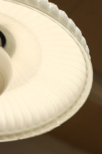 和の趣きあるプレスガラス電笠 DC8447