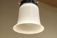 味わいある風合いで温かみのある小さな電笠 DC8449