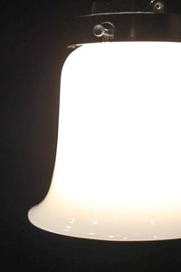 味わいある風合いで温かみのある小さな電笠 DC8449