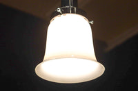 味わいある風合いで温かみのある小さな電笠 DC8449