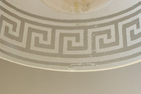 幾何学模様の透かし模様が印象的な電笠 DC8450