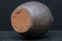 朴訥な風合いが味わいある壺 DC8459