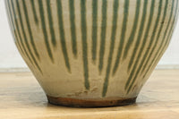 縦ストライプ柄で和の趣きある信楽焼の大きな壺 DC8477