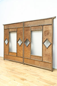 古色の色づきが味わいあるガラス入り二つ折り衝立 DC8479