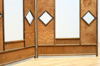 古色の色づきが味わいあるガラス入り二つ折り衝立 DC8479