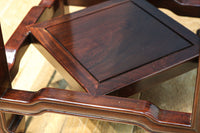 艶やかな色味に上質感漂う小さな花台 DC8485