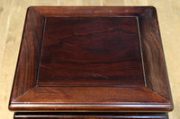 艶やかな色味に上質感漂う小さな花台 DC8485