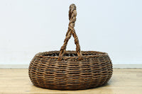 空間を上品に飾り立ててくれる花カゴ DC8489