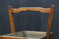 古色の色合いで風格漂う炭入れ DC8496