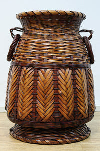 編み目模様が美しい両持ち手付の大きな花カゴ DC8522