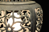 桜と蔦の透かし柄が映える吊り灯籠 DC8526