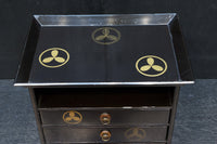 艶やかな黒漆が美しい蒔絵櫛箪笥 DC8527